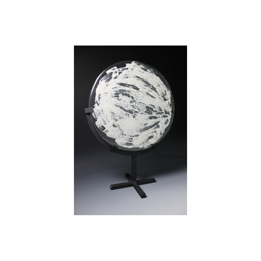 silver earth par Tryje sculpture